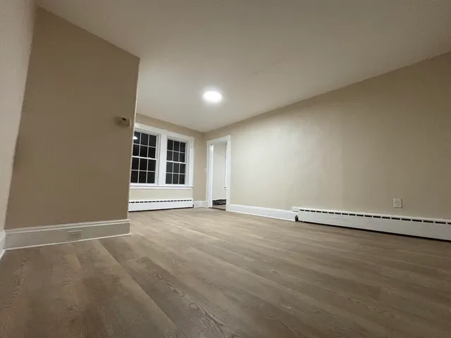 $1,800 | 155 North Main Street, Unit 2, Franklin, NH 03235