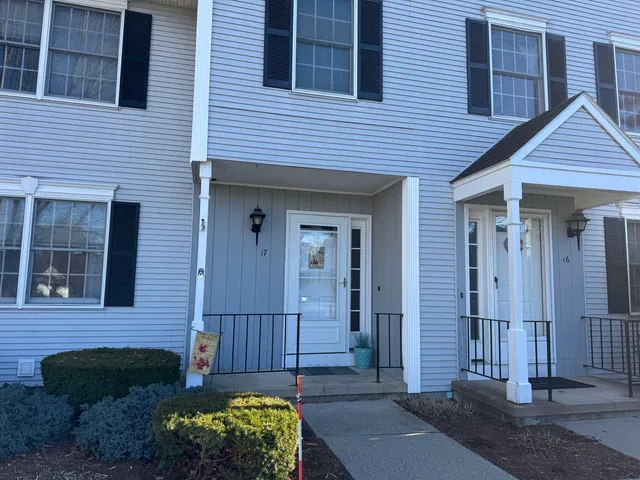 $385,000 | 17 Twin Circles, Middlebury, VT 05753