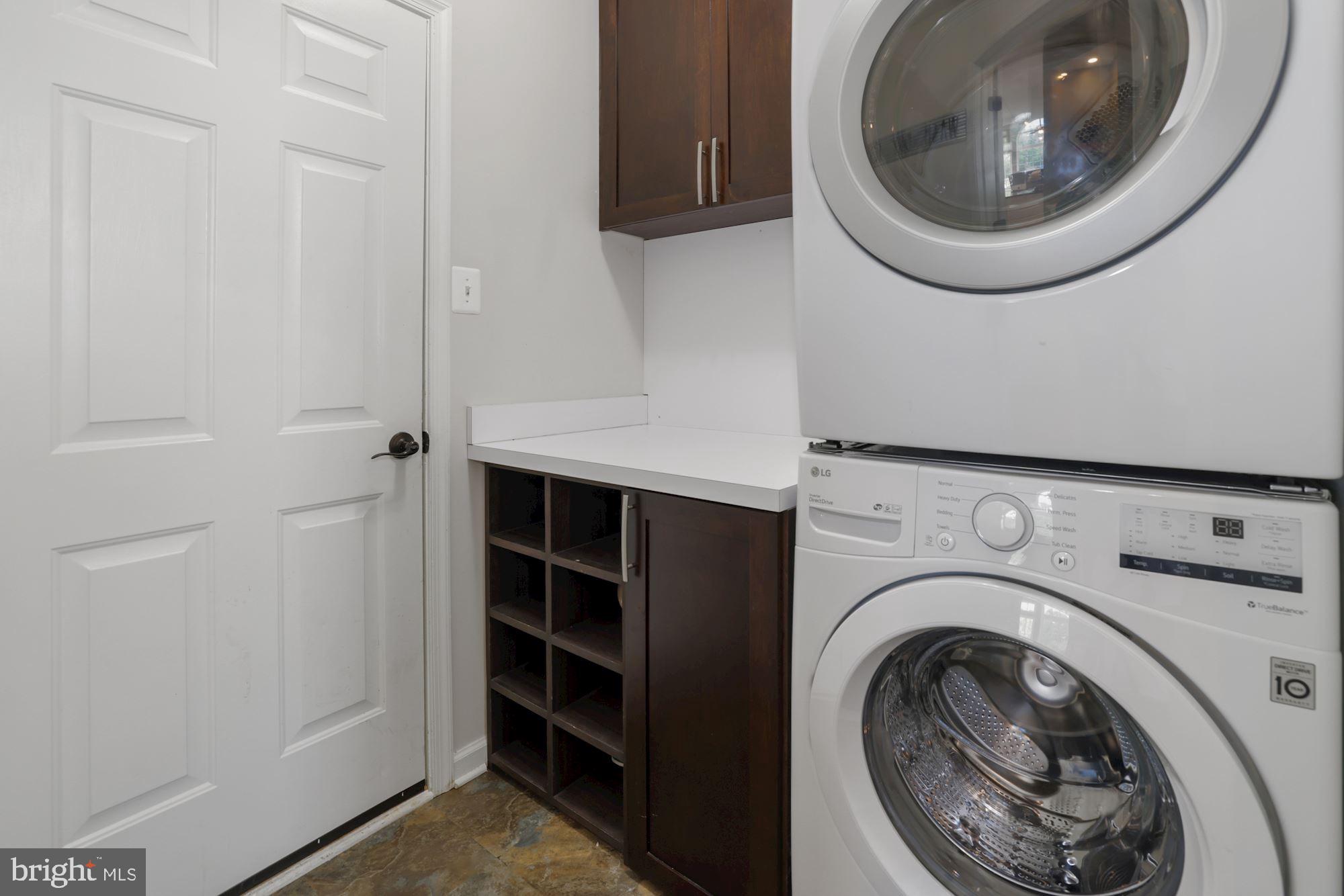 14405 Autumn Crest Road Boyds, MD 20841 - Photo 10 of 27 Newly Renovated Mudroom