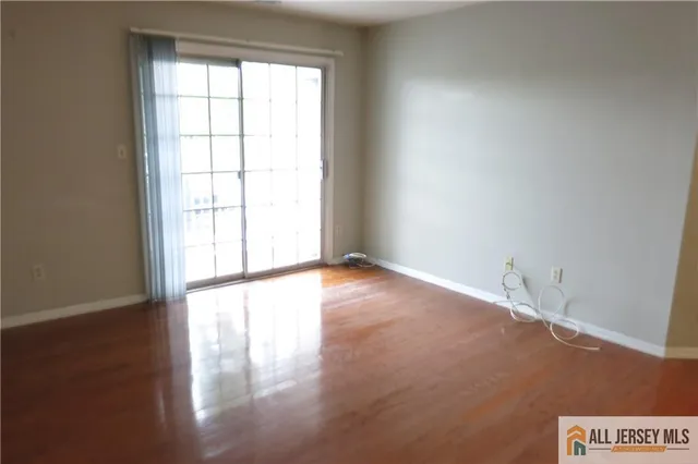 $2,550 | 1123 Waterford Drive, Edison, NJ 08817