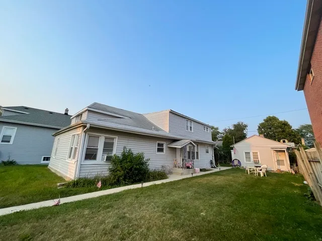 $1,250 | 3449 North Oketo Avenue, Unit 1R, Chicago, IL 60634