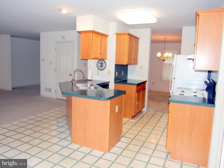 316 Anvil Road Nottingham, PA 19362 - Photo 5 of 22 Kitchen
