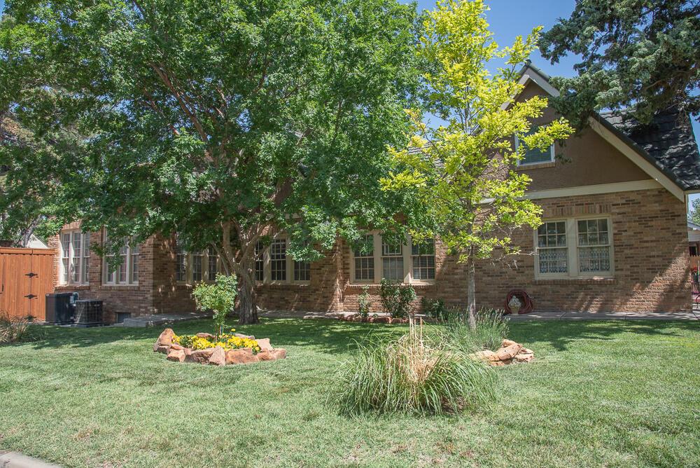2122 South Hayden Street Amarillo, TX 79109 - Photo 13 of 99 DSC_4323