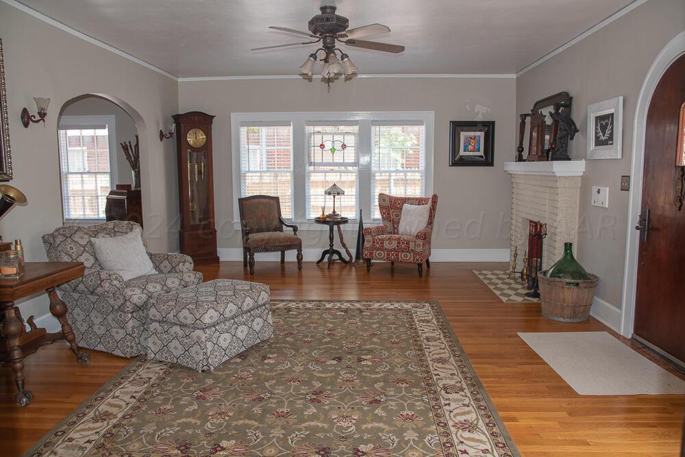 2122 South Hayden Street Amarillo, TX 79109 - Photo 24 of 99 DSC_4339