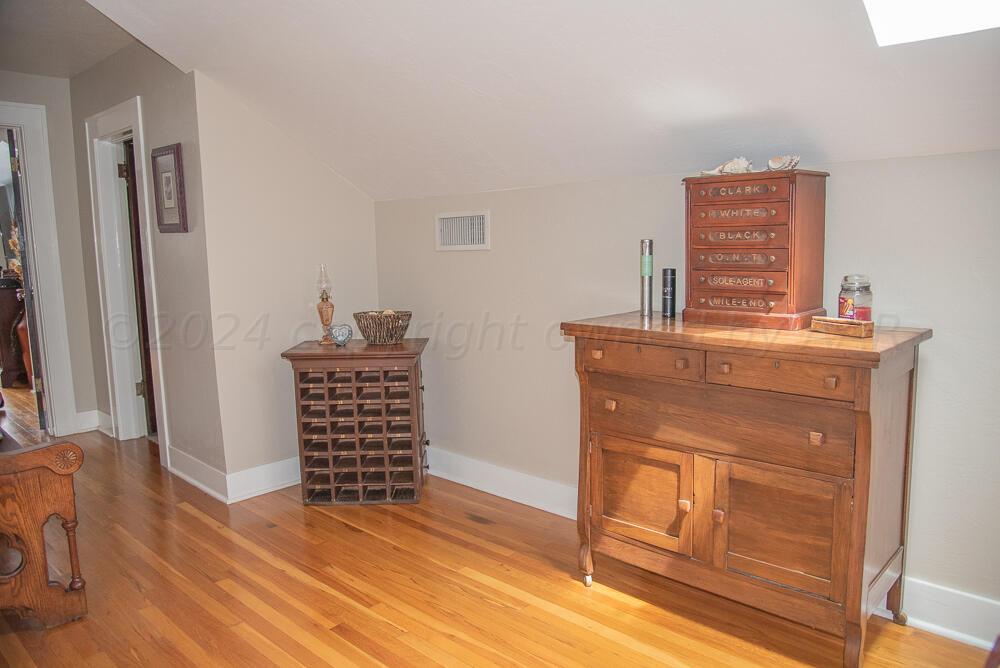2122 South Hayden Street Amarillo, TX 79109 - Photo 53 of 99 DSC_4397