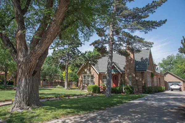 $569,900 | 2122 South Hayden Street, Amarillo, TX 79109