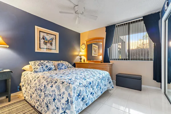 $839,900 | 1000 N North Us Highway 1, Unit JA102, Jupiter, FL 33477