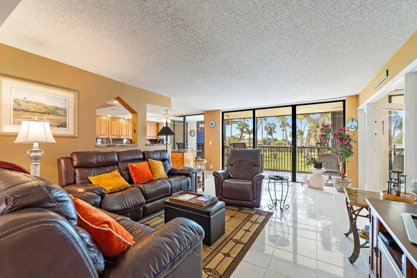 $839,900 | 1000 N North Us Highway 1, Unit JA102, Jupiter, FL 33477