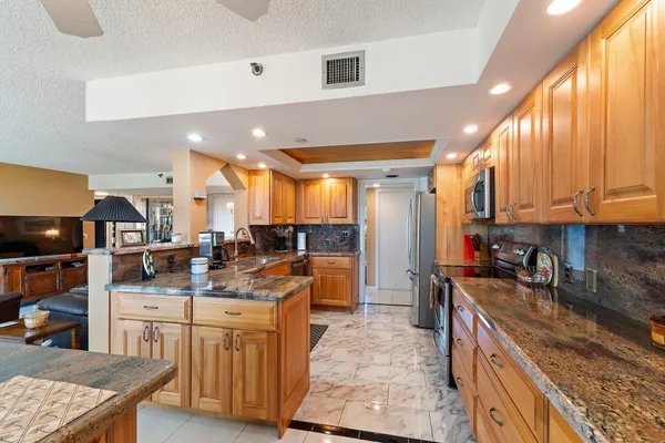 $839,900 | 1000 N North Us Highway 1, Unit JA102, Jupiter, FL 33477