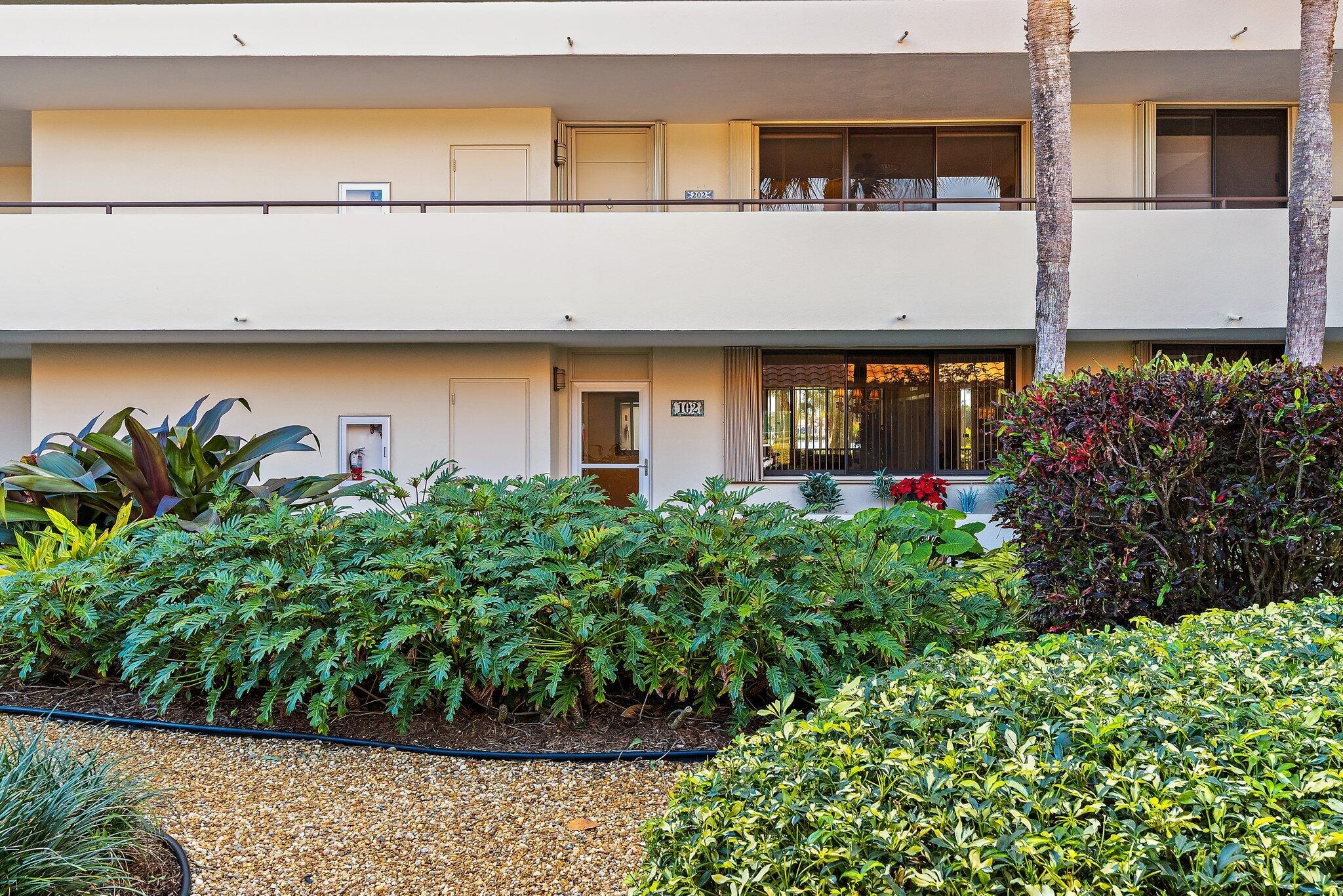 1000 North Us Highway, Unit JA102 Jupiter, FL 33477 - Photo 38 of 61 004-1000NUSHwy1-Jamaica102-Jupiter-SMALL