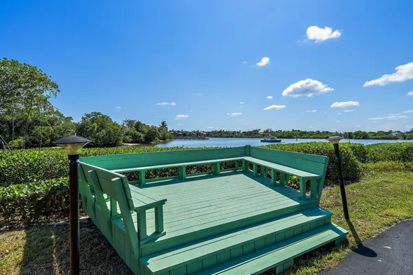 $839,900 | 1000 N North Us Highway 1, Unit JA102, Jupiter, FL 33477