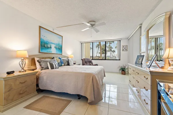 $839,900 | 1000 N North Us Highway 1, Unit JA102, Jupiter, FL 33477