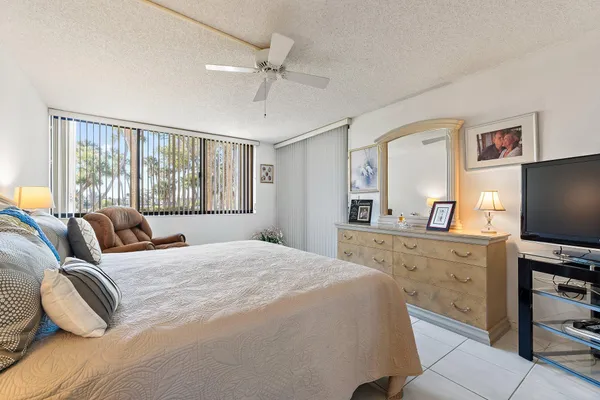 $839,900 | 1000 N North Us Highway 1, Unit JA102, Jupiter, FL 33477