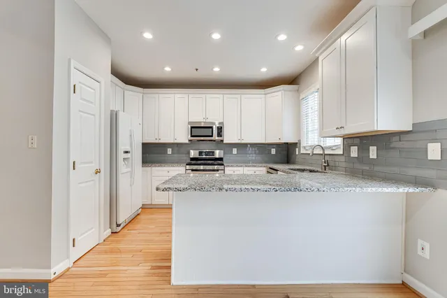 $4,250 | 8872 Ashgrove House Lane, Vienna, VA 22182