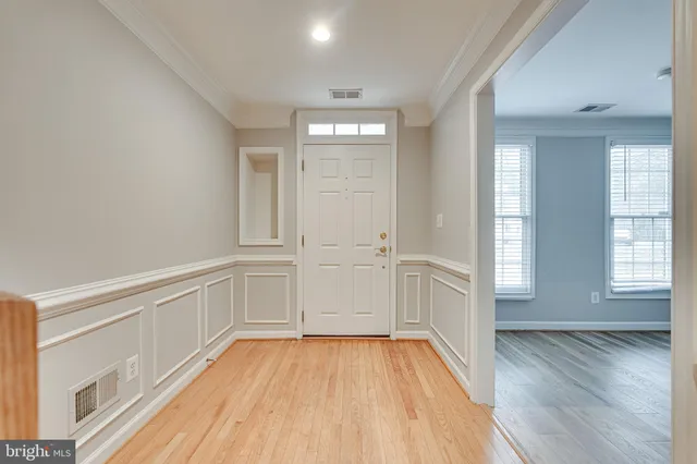 $4,250 | 8872 Ashgrove House Lane, Vienna, VA 22182