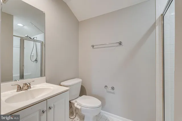 $4,250 | 8872 Ashgrove House Lane, Vienna, VA 22182