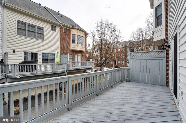 $4,250 | 8872 Ashgrove House Lane, Vienna, VA 22182