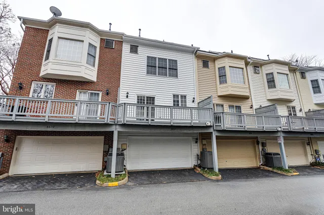 $4,250 | 8872 Ashgrove House Lane, Vienna, VA 22182