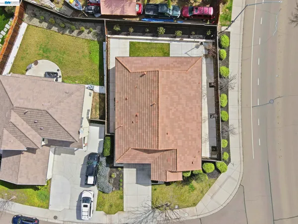 $749,000 | 1718 Kyle Dayton Drive, Tracy, CA 95376