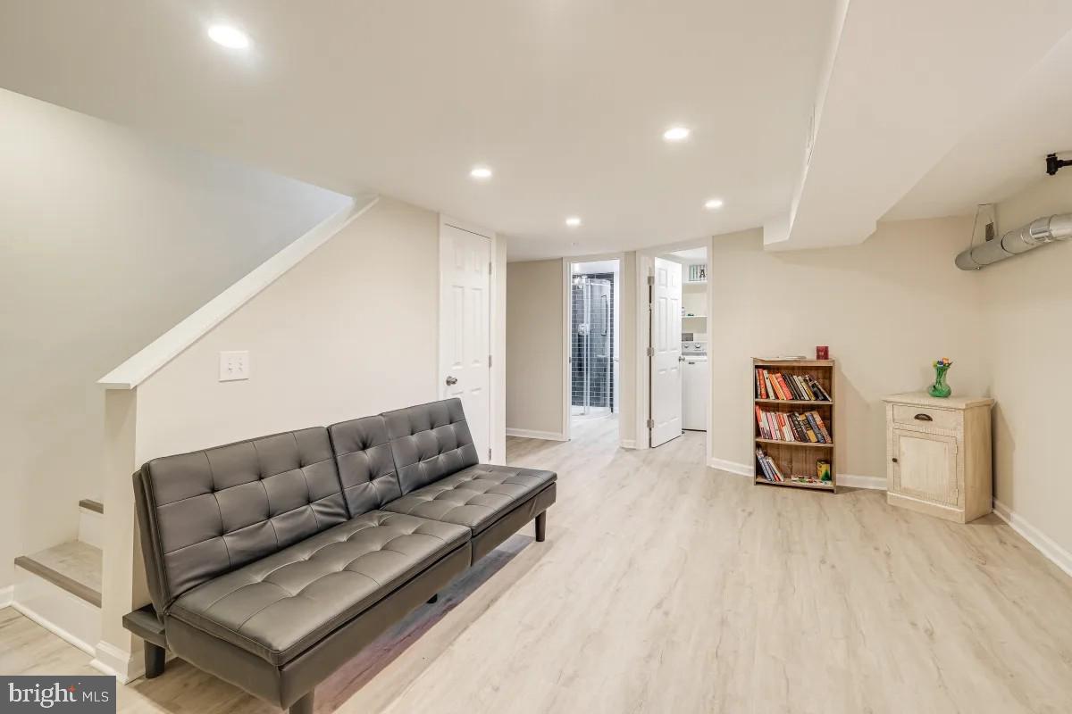37 South Hudson Street Alexandria, VA 22304 - Photo 16 of 20 Basement