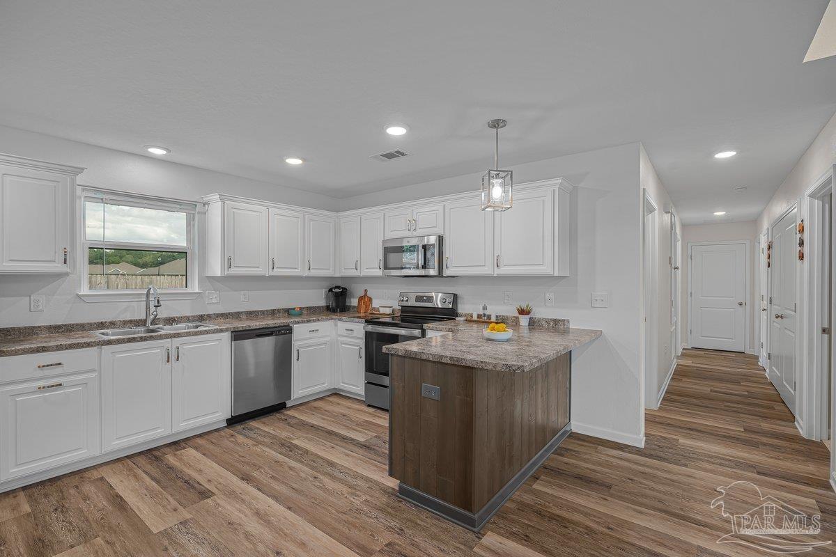 6588 Kembro Road Milton, FL 32570 - Photo 16 of 39