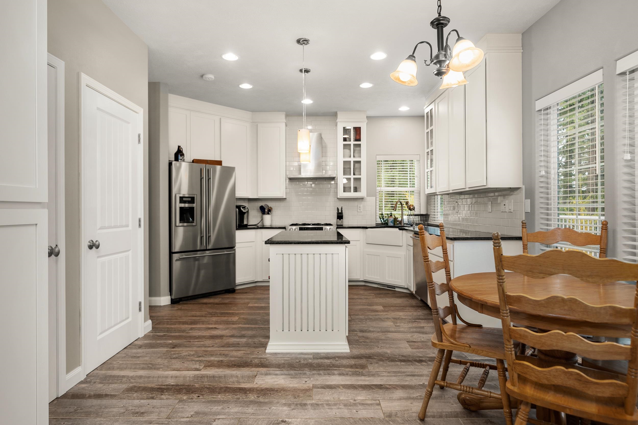 16116 East Cooper Road Mead, WA 99021 - Photo 12 of 44