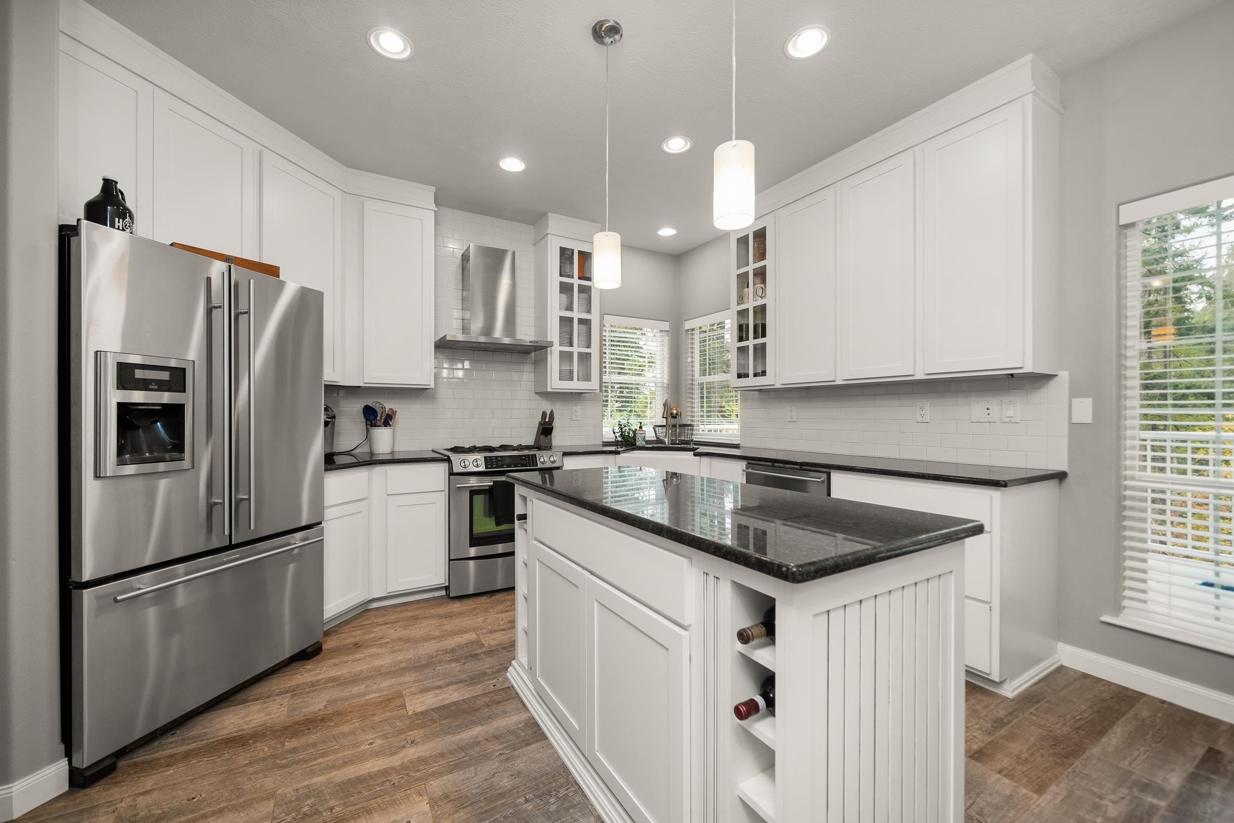 16116 East Cooper Road Mead, WA 99021 - Photo 15 of 44