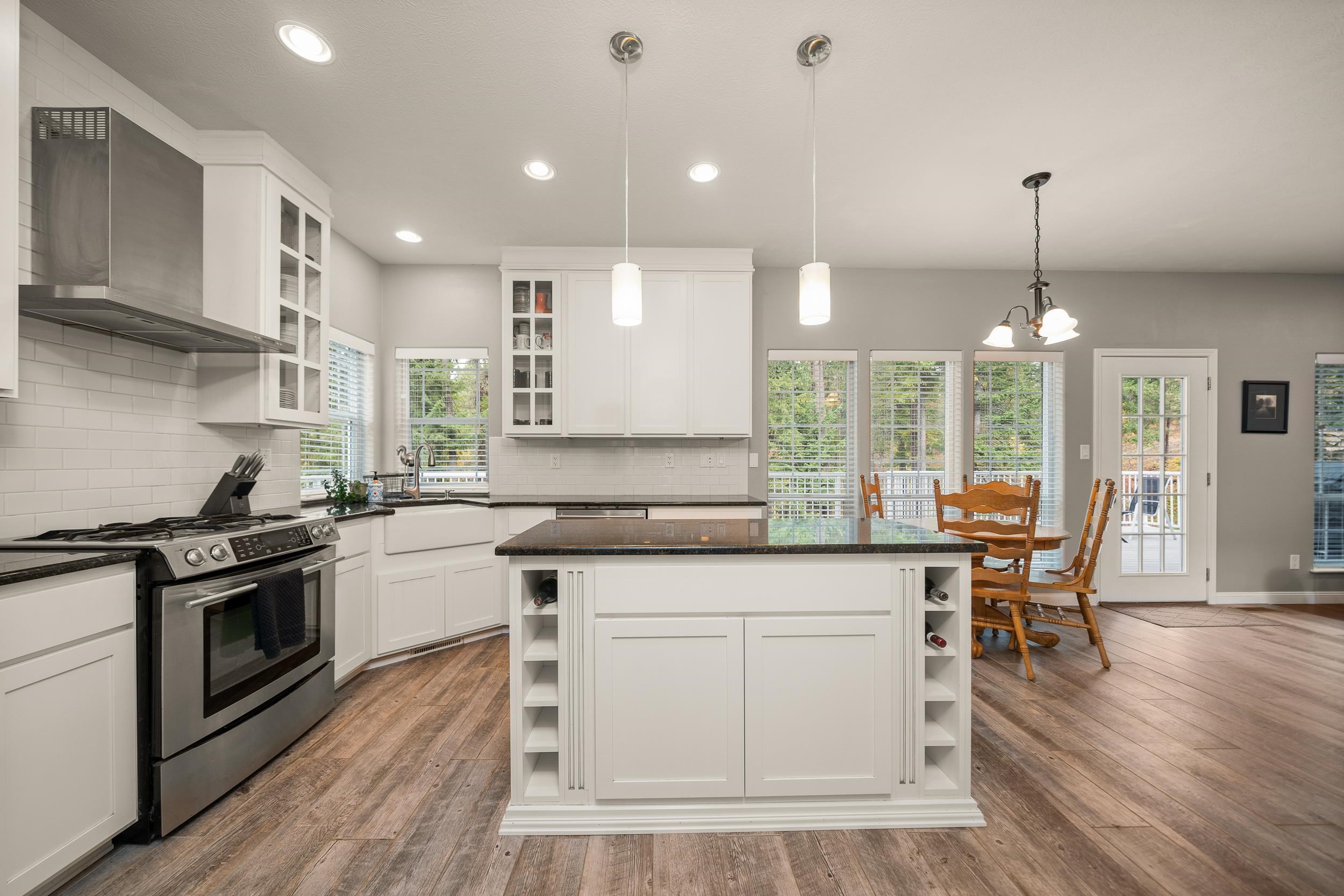 16116 East Cooper Road Mead, WA 99021 - Photo 16 of 44