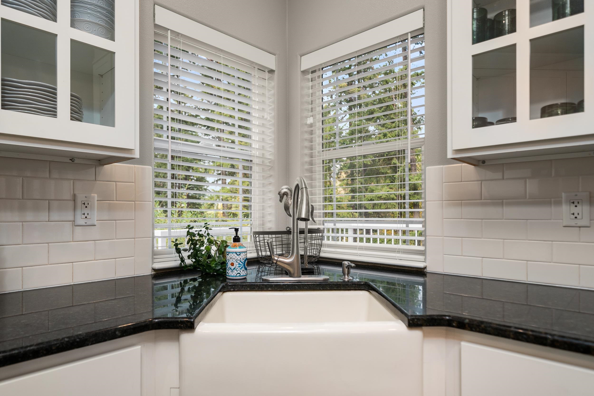 16116 East Cooper Road Mead, WA 99021 - Photo 18 of 44