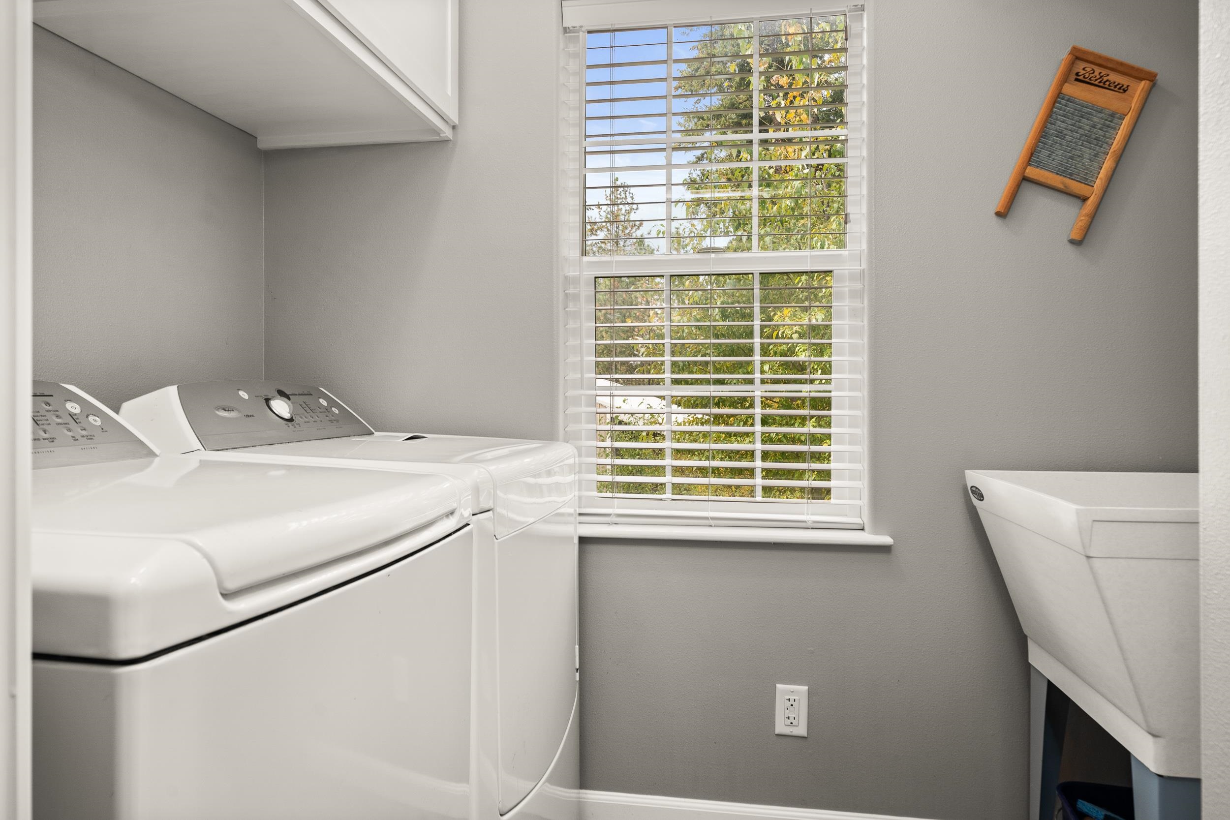 16116 East Cooper Road Mead, WA 99021 - Photo 19 of 44