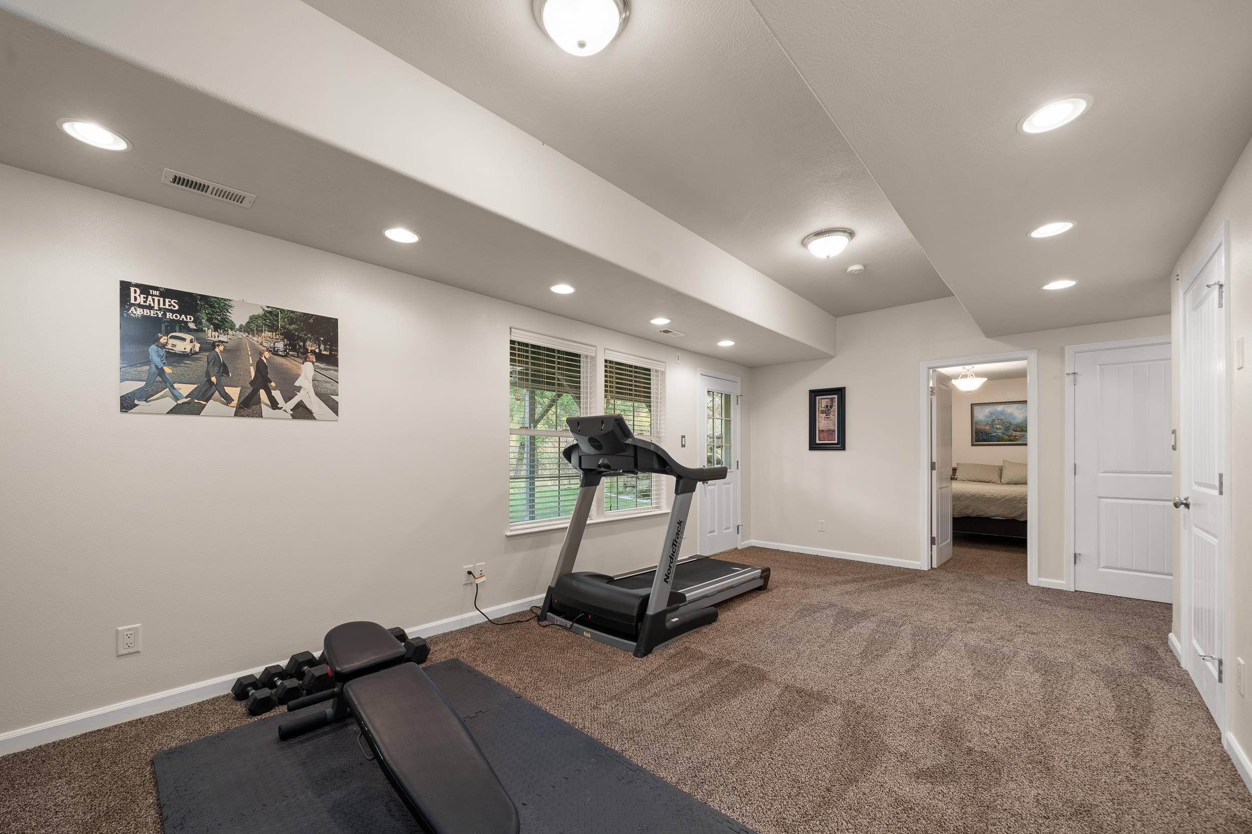 16116 East Cooper Road Mead, WA 99021 - Photo 32 of 44