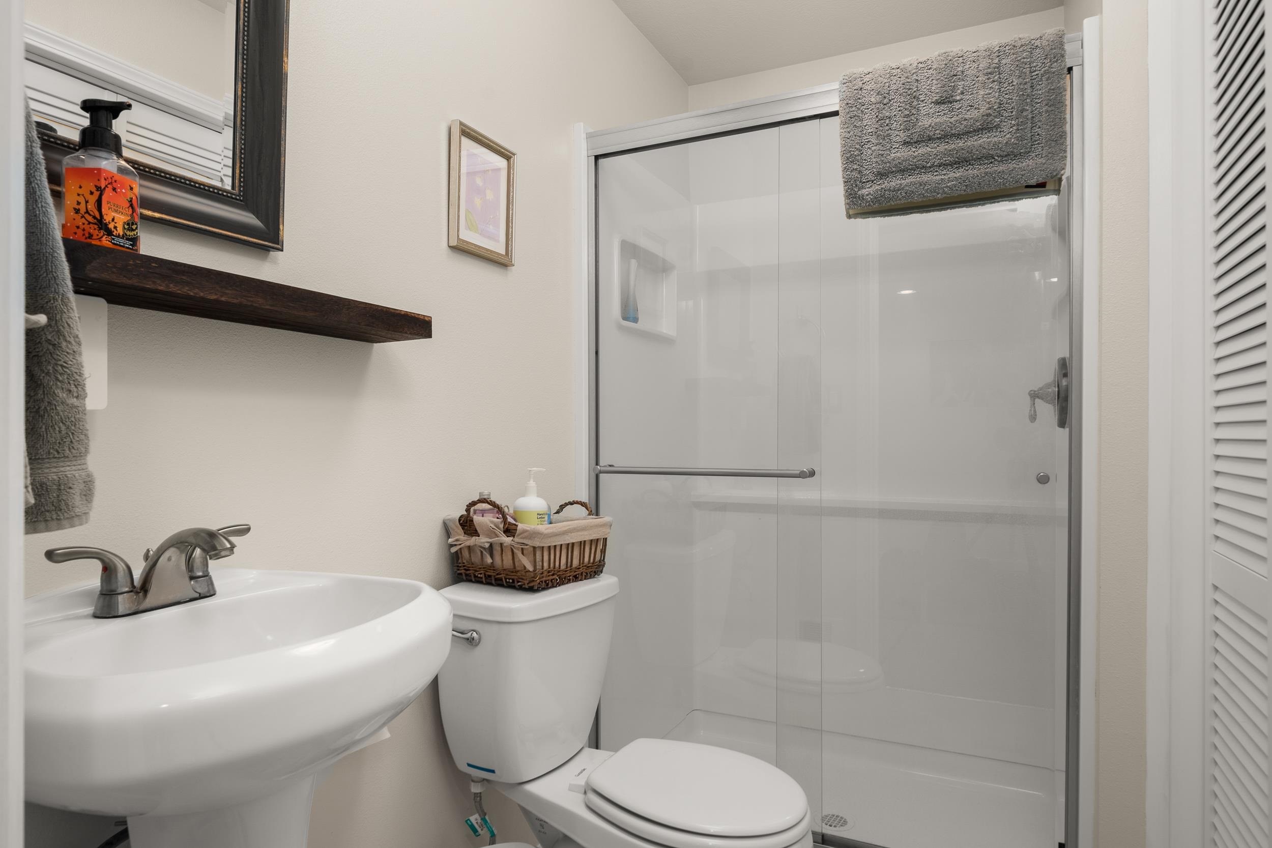 16116 East Cooper Road Mead, WA 99021 - Photo 34 of 44