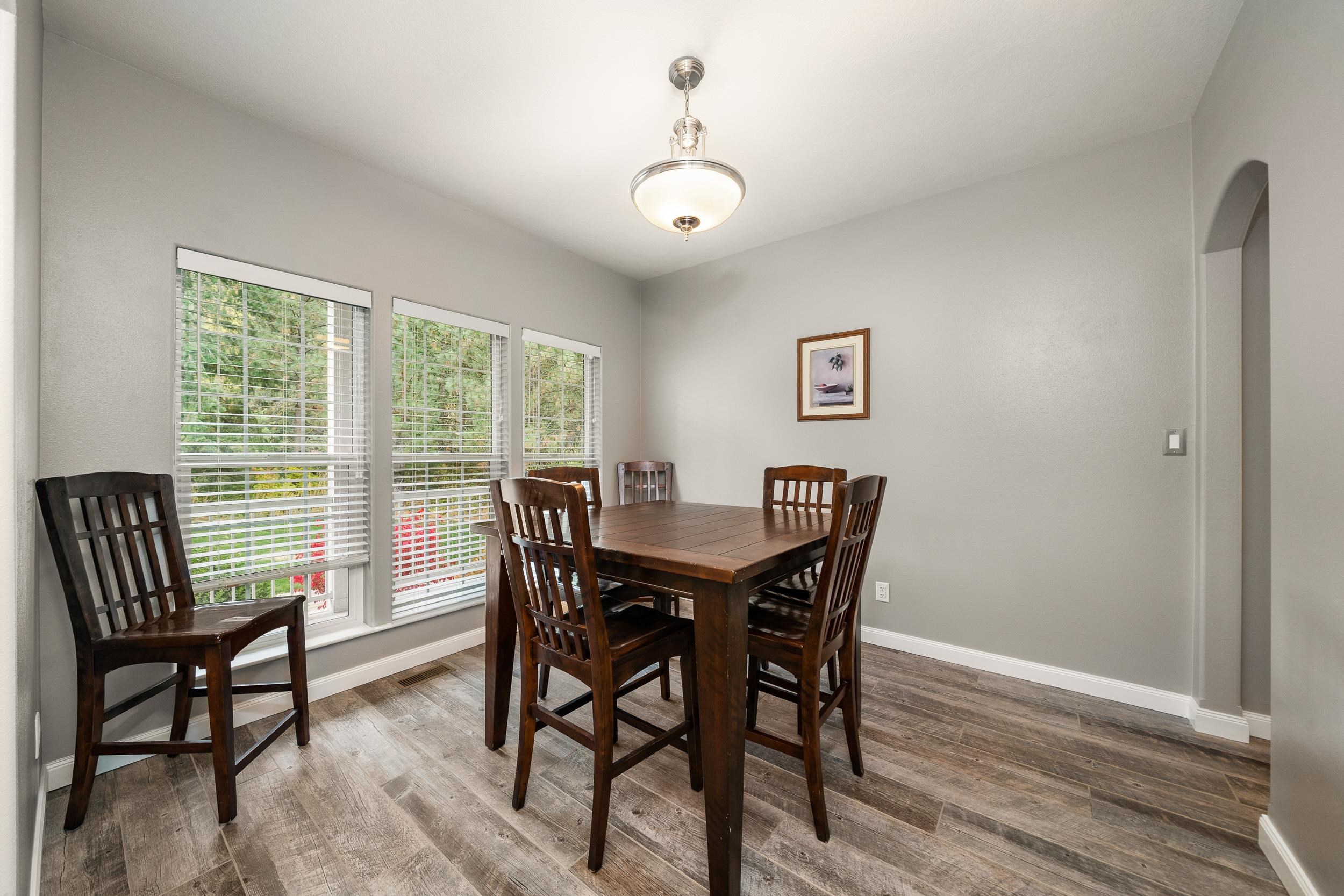 16116 East Cooper Road Mead, WA 99021 - Photo 6 of 44