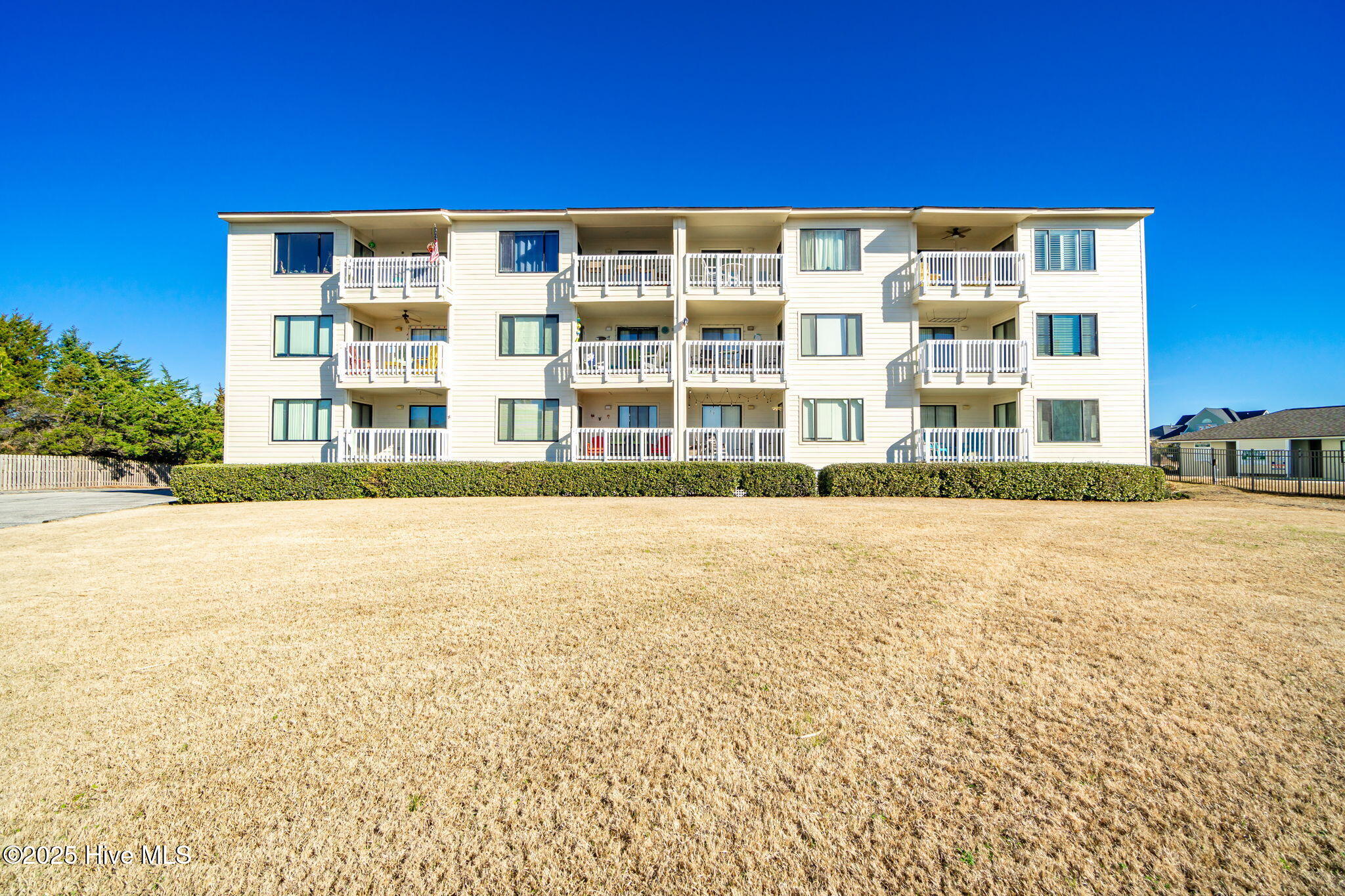 10300 Coast Guard Road, Unit C103 POINT EMERALD VILLAS Emerald Isle, NC 28594 - Photo 28 of 44 Bldg C in Point Emerald Villas