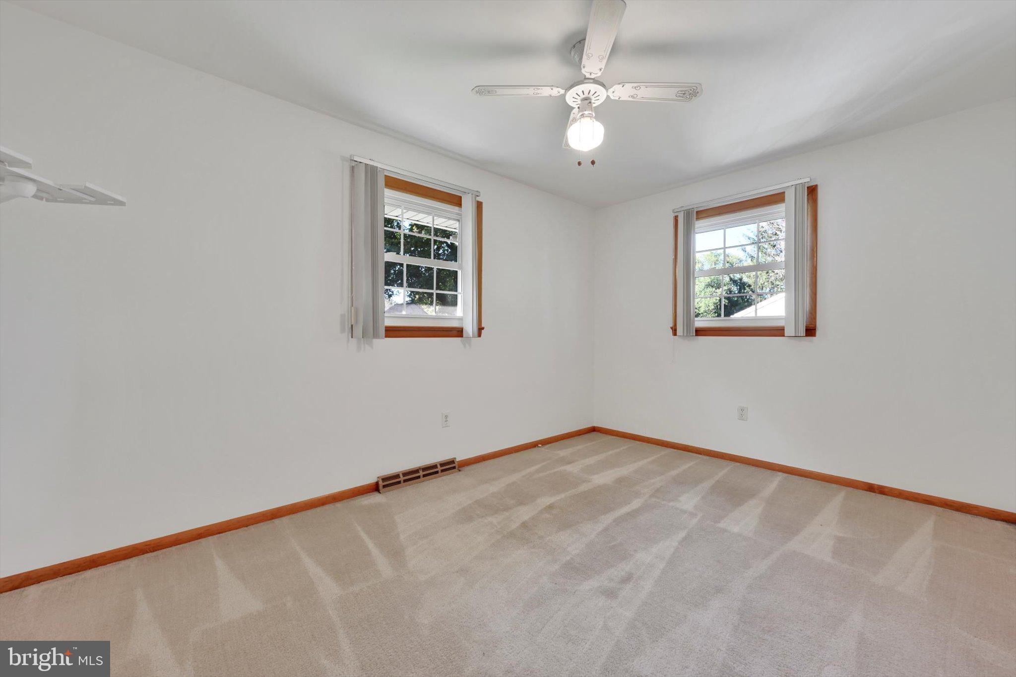 26 Snyder Hill Road Lititz, PA 17543 - Photo 16 of 32