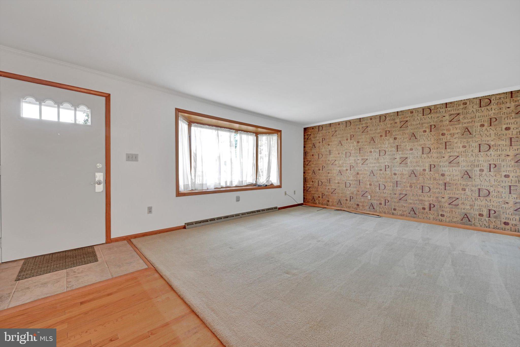 26 Snyder Hill Road Lititz, PA 17543 - Photo 5 of 32 Living Room