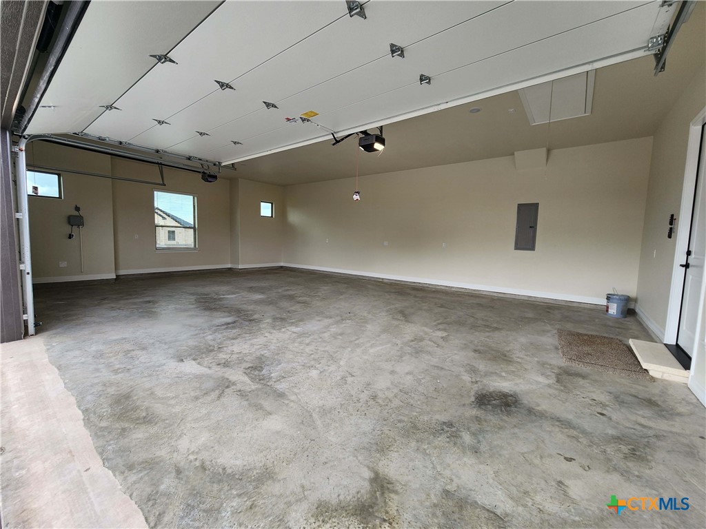 301 Rodeo Road Salado, TX 76571 - Photo 8 of 48 a view of a hallway