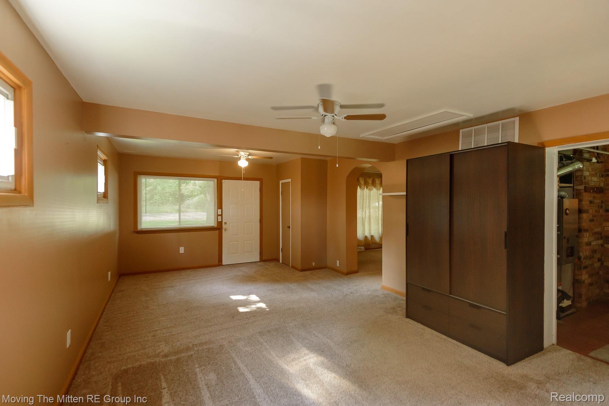 41834 Savage Road Belleville, MI 48111 - Photo 6 of 60 6.jpg