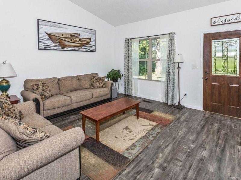 700 Belleville Road Caseyville, IL 62232 - Photo 8 of 57 Gallery Image 8