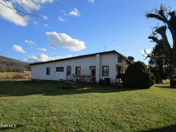 $279,900 | 225 Highway 91, Shady Valley, TN 37688