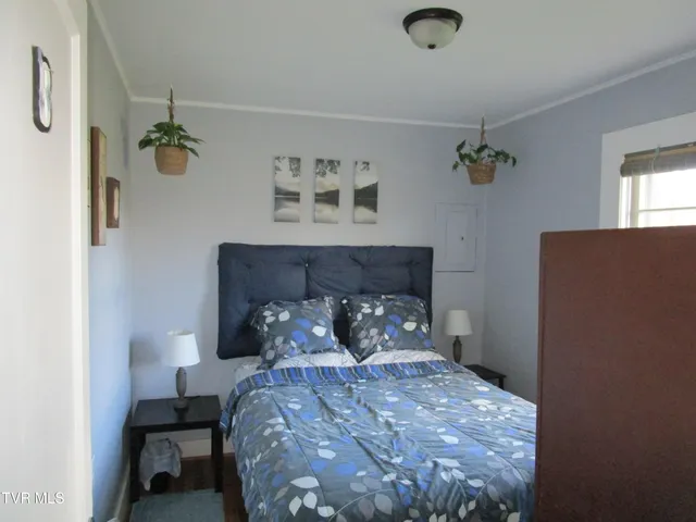 $295,500 | 225 Highway 91, Shady Valley, TN 37688