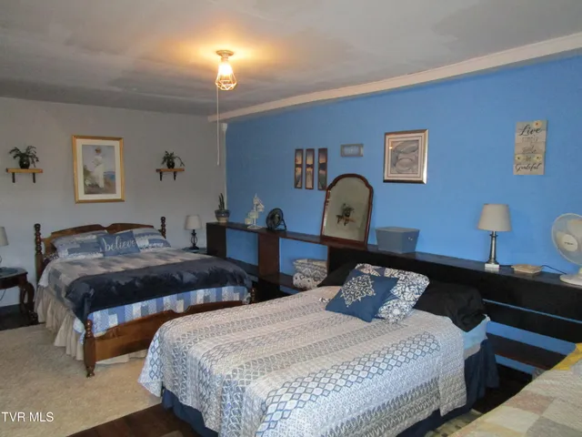 $295,500 | 225 Highway 91, Shady Valley, TN 37688