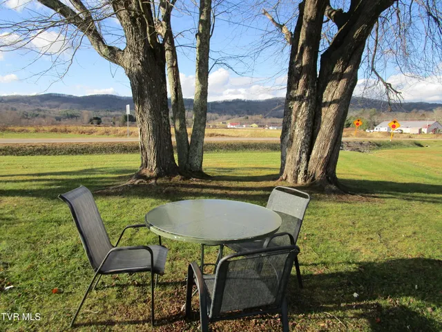 $295,500 | 225 Highway 91, Shady Valley, TN 37688