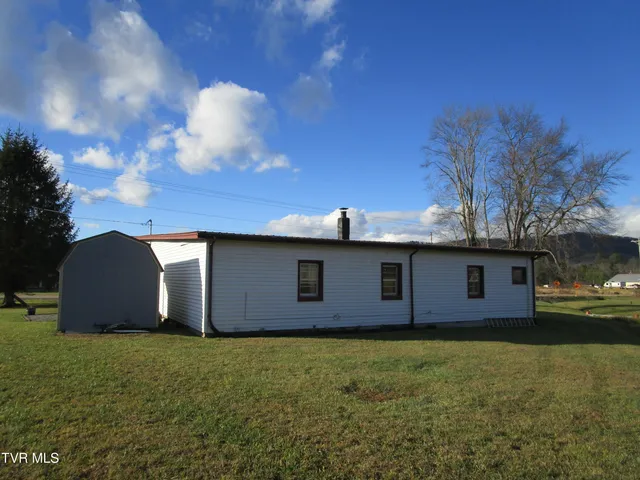 $295,500 | 225 Highway 91, Shady Valley, TN 37688