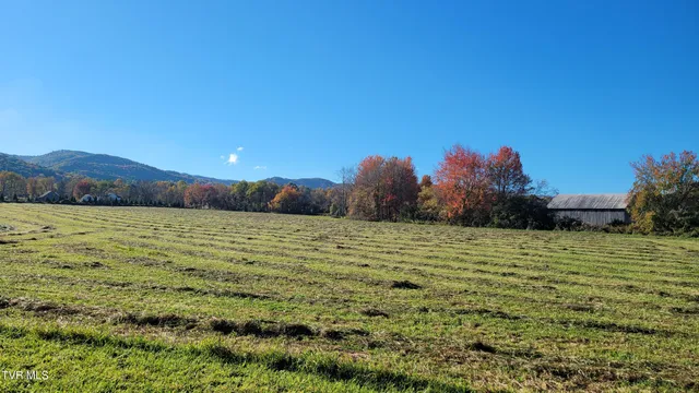 $295,500 | 225 Highway 91, Shady Valley, TN 37688