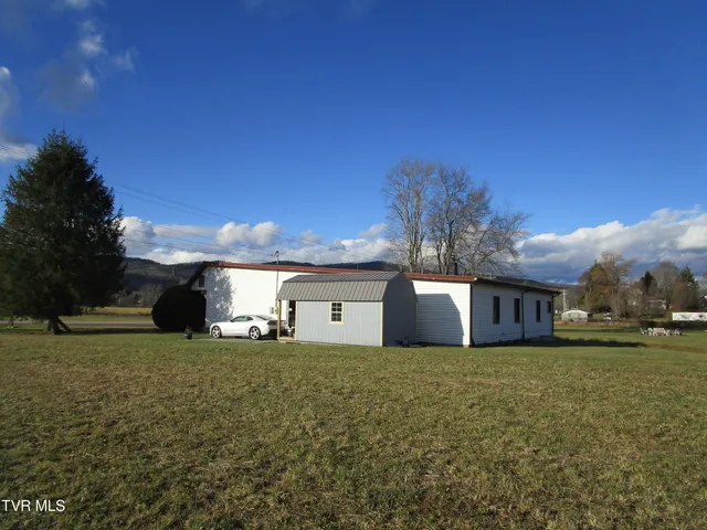 $295,500 | 225 Highway 91, Shady Valley, TN 37688