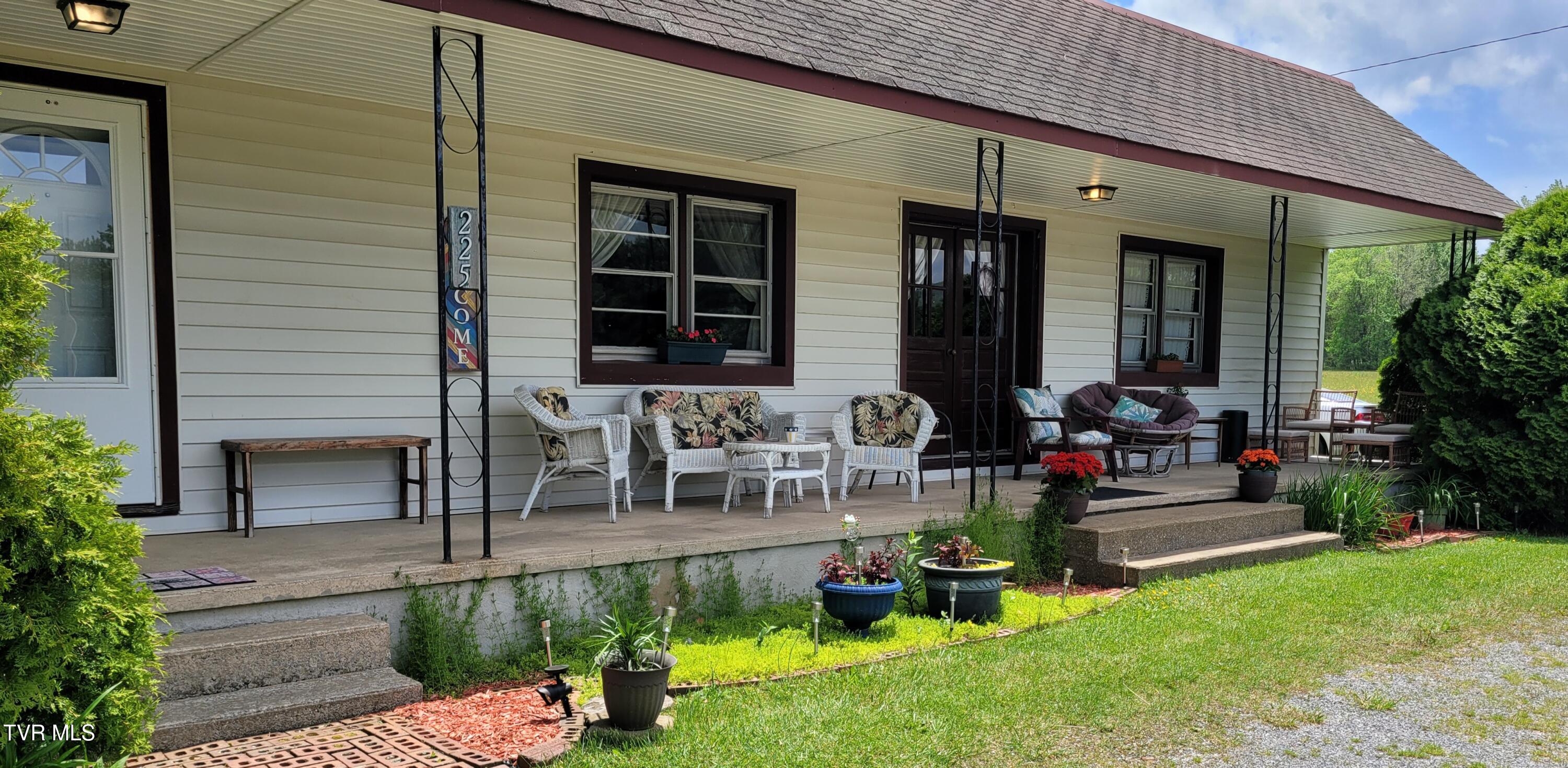 225 Highway 91 Shady Valley, TN 37688 - Photo 5 of 52 20250515_132738