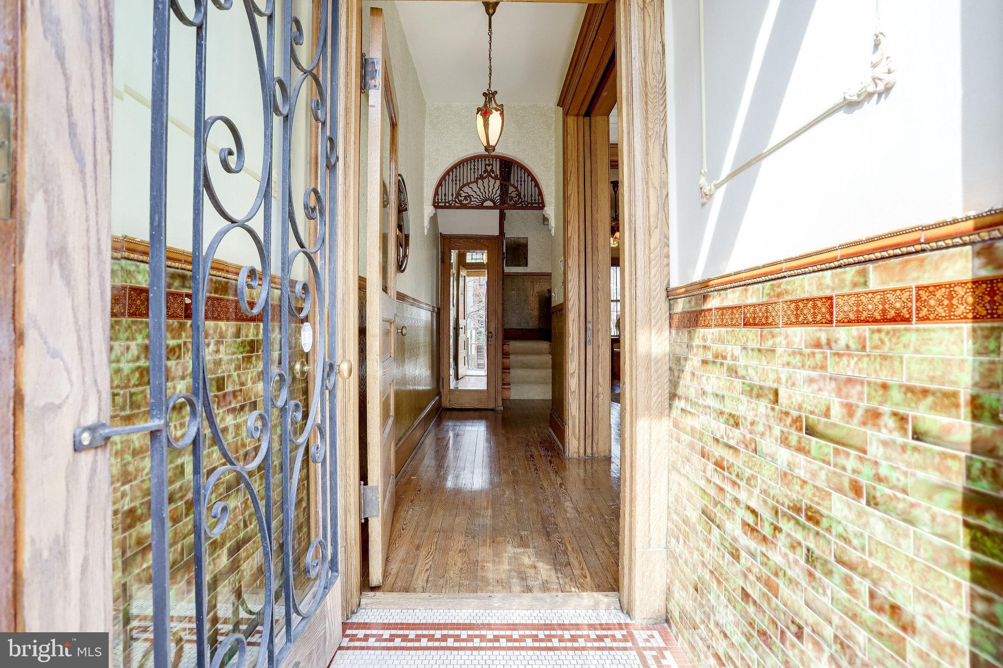 708 A Street Southeast Washington, DC 20003 - Photo 4 of 81 Gallery Image 4