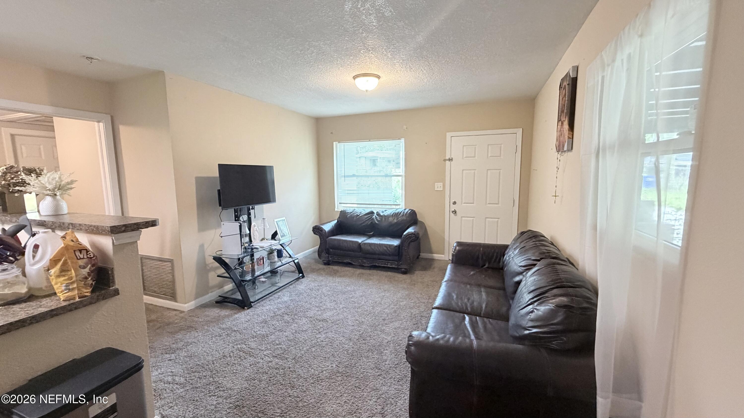 5812 Blackthorn Road Jacksonville, FL 32244 - Photo 2 of 11 Living Room
