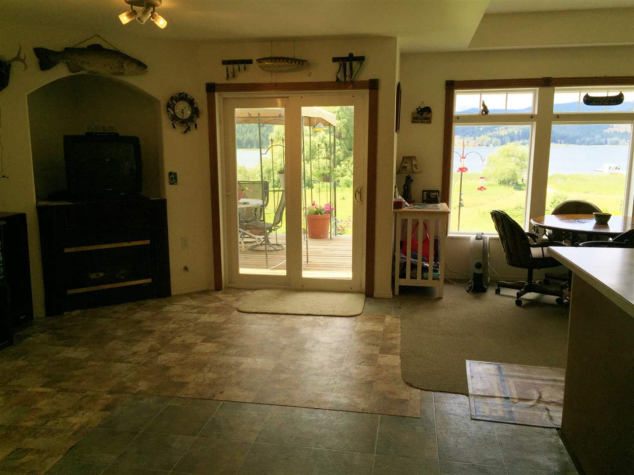 3318 South Waitts Lake Road Valley, WA 99181 - Photo 7 of 20 Gallery Image 7